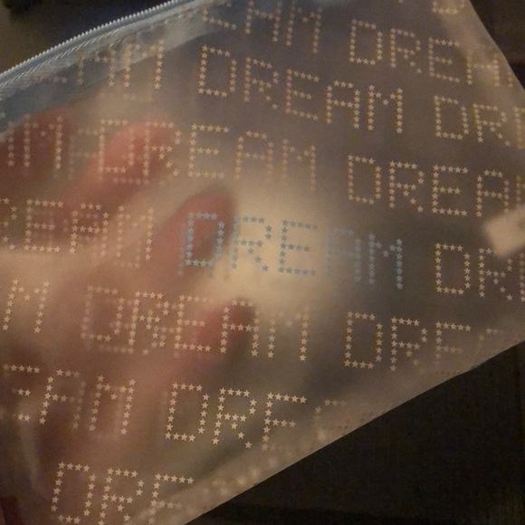 Brand new eyeshadows - Picture 3 of 4